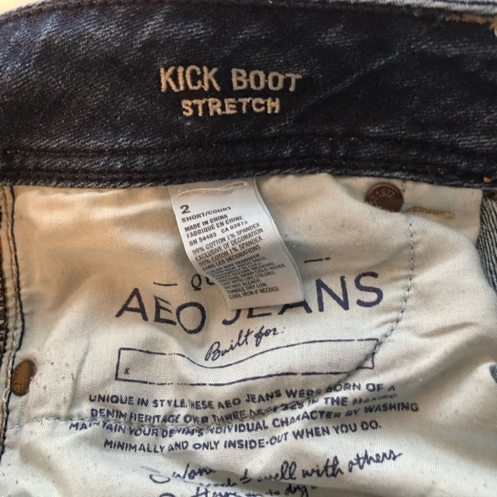 American Eagle Ladies 2 Kick Boot  Denim Jeans - Picture 6 of 6